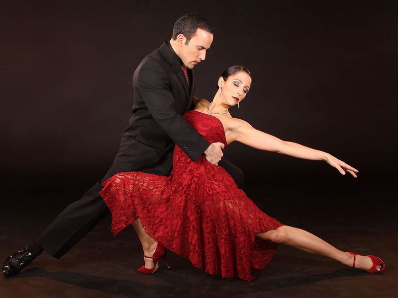 Tango Dubai | Best Argentine Tango Dance Classes in Dubai